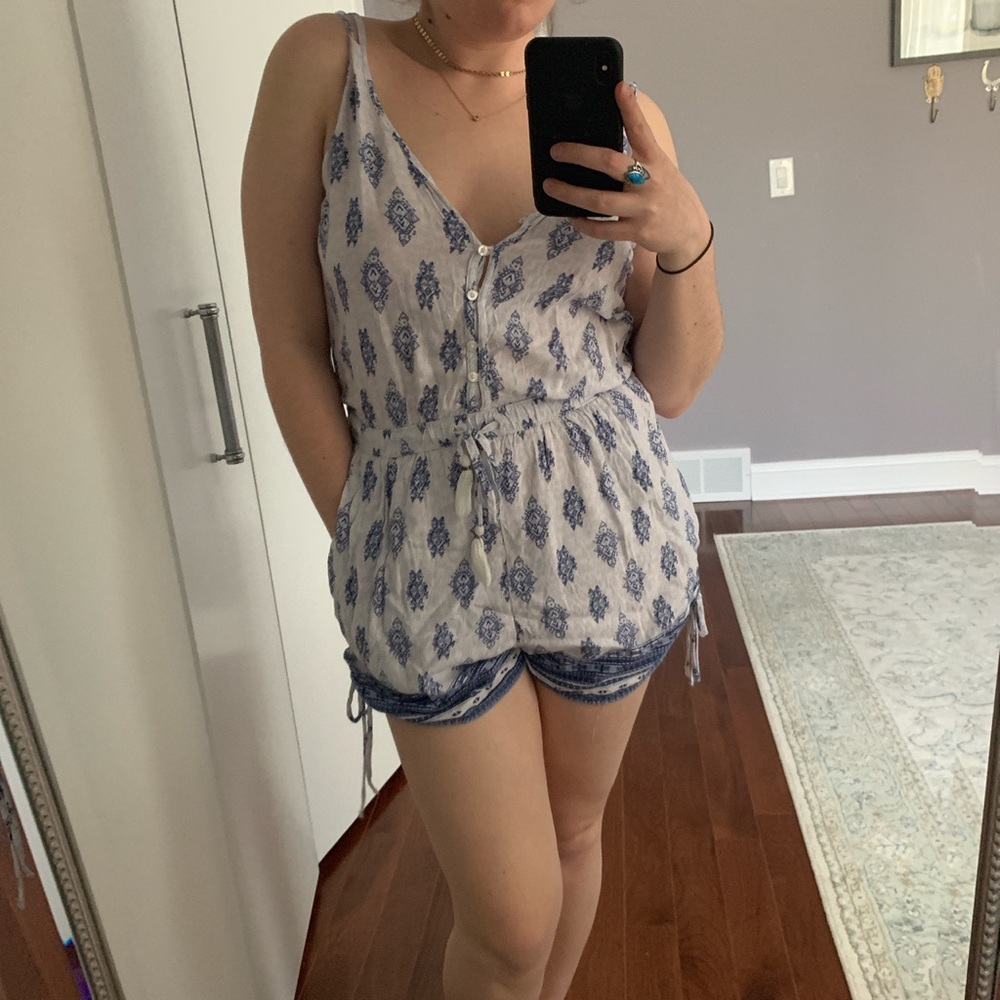 Summer romper - Picture 2 of 3